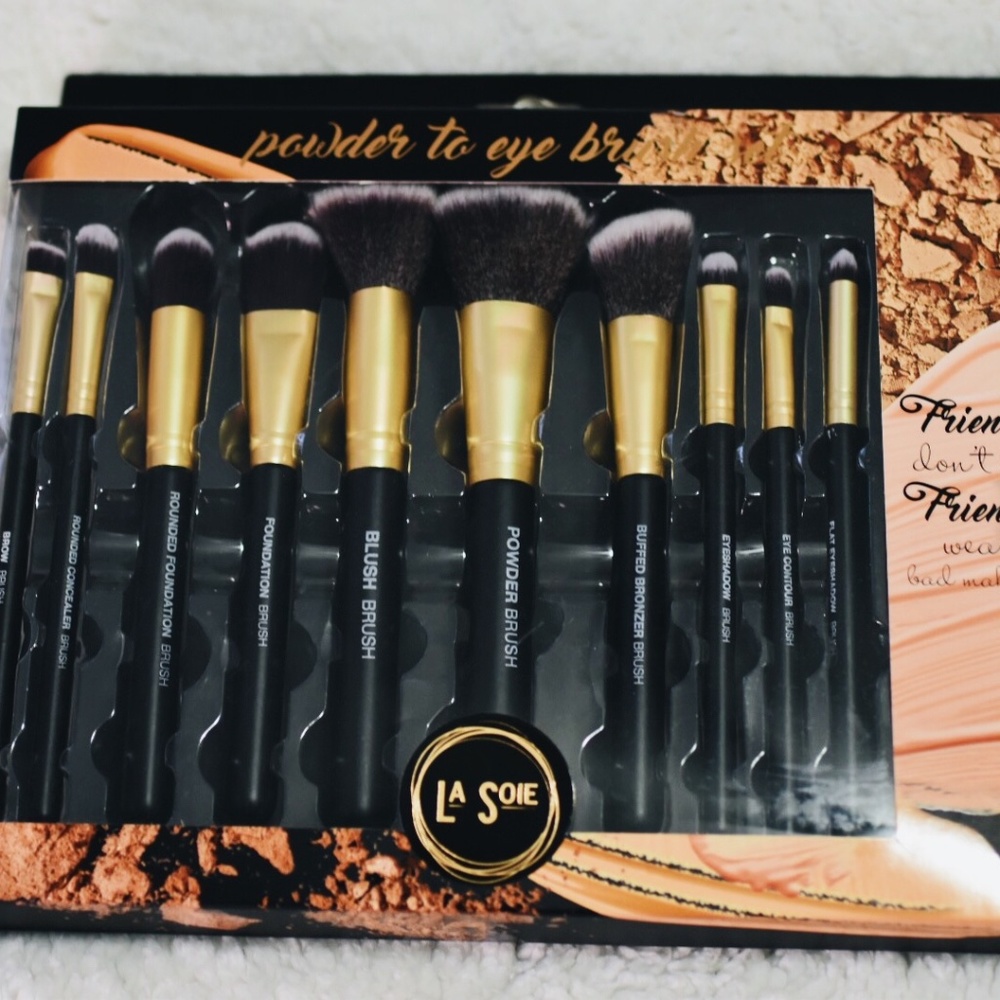 La Soie | Powder to Eye Makeup Brush Set